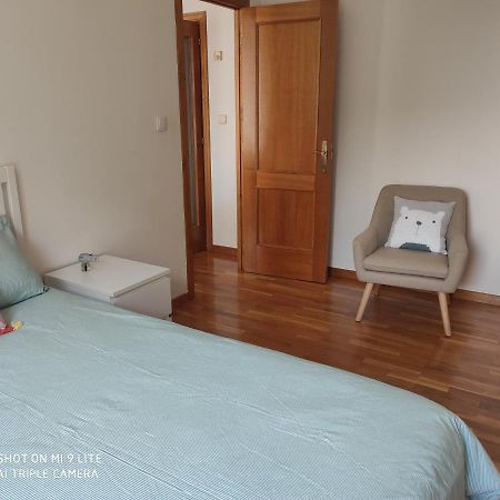 Luminoso Y Acogedor Apartamento En La Playa Oleiros Buitenkant foto